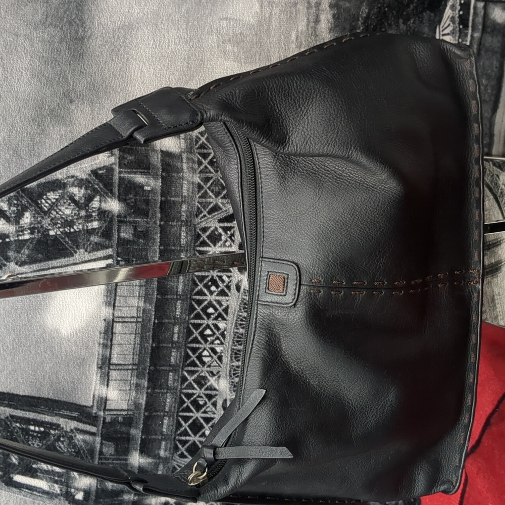 The Sak Black Leather Purse - Picture 2 of 8